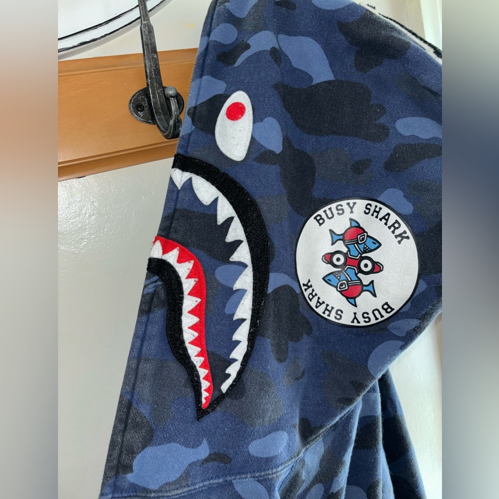 Bathing ape,medium size.